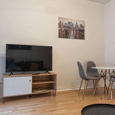 Апартаменти Blue Chili 23 - Modern, Zentral, Mit Balkon Магдебург Екстер'єр фото